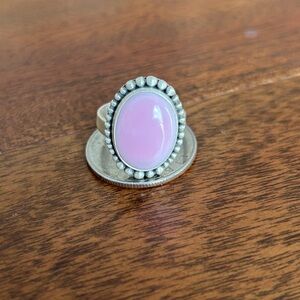 Elegant Pink Conch Ring